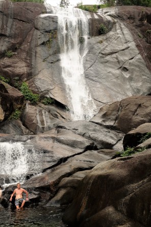 7-wells-waterfall-langkawi-malaysia-2