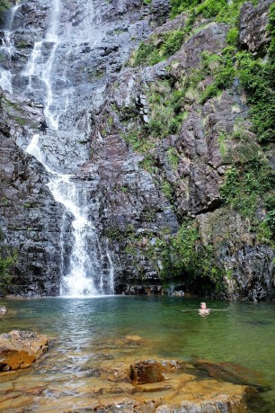 temerun-waterfall-langkawi-malaysia